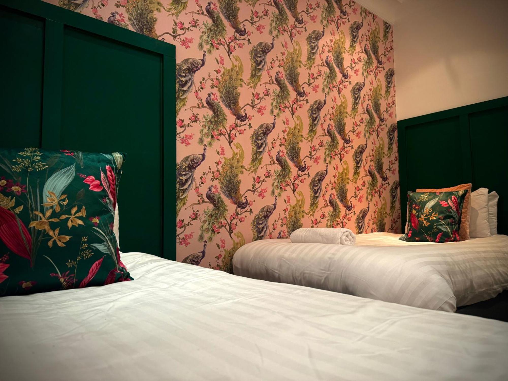 Villa Sleeps10-Parking-Garden-Hottub-Petfriendly Blackpool Exterior foto